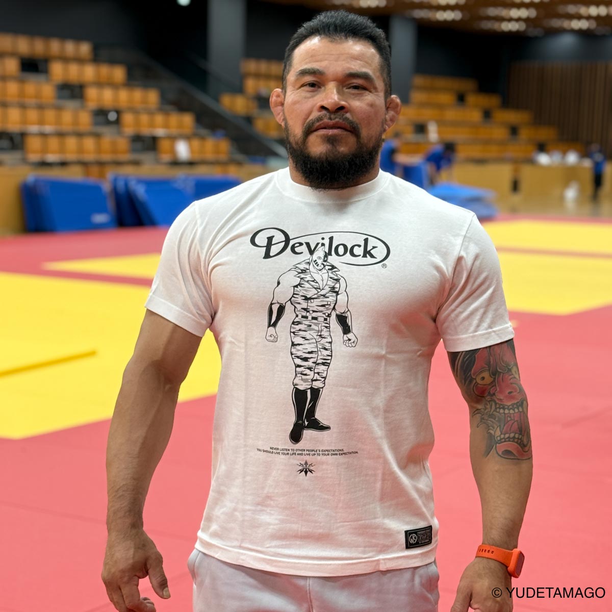 キン肉マン x DEVILOCK Tシャツ【2025年12月下旬より順次お届け予定】